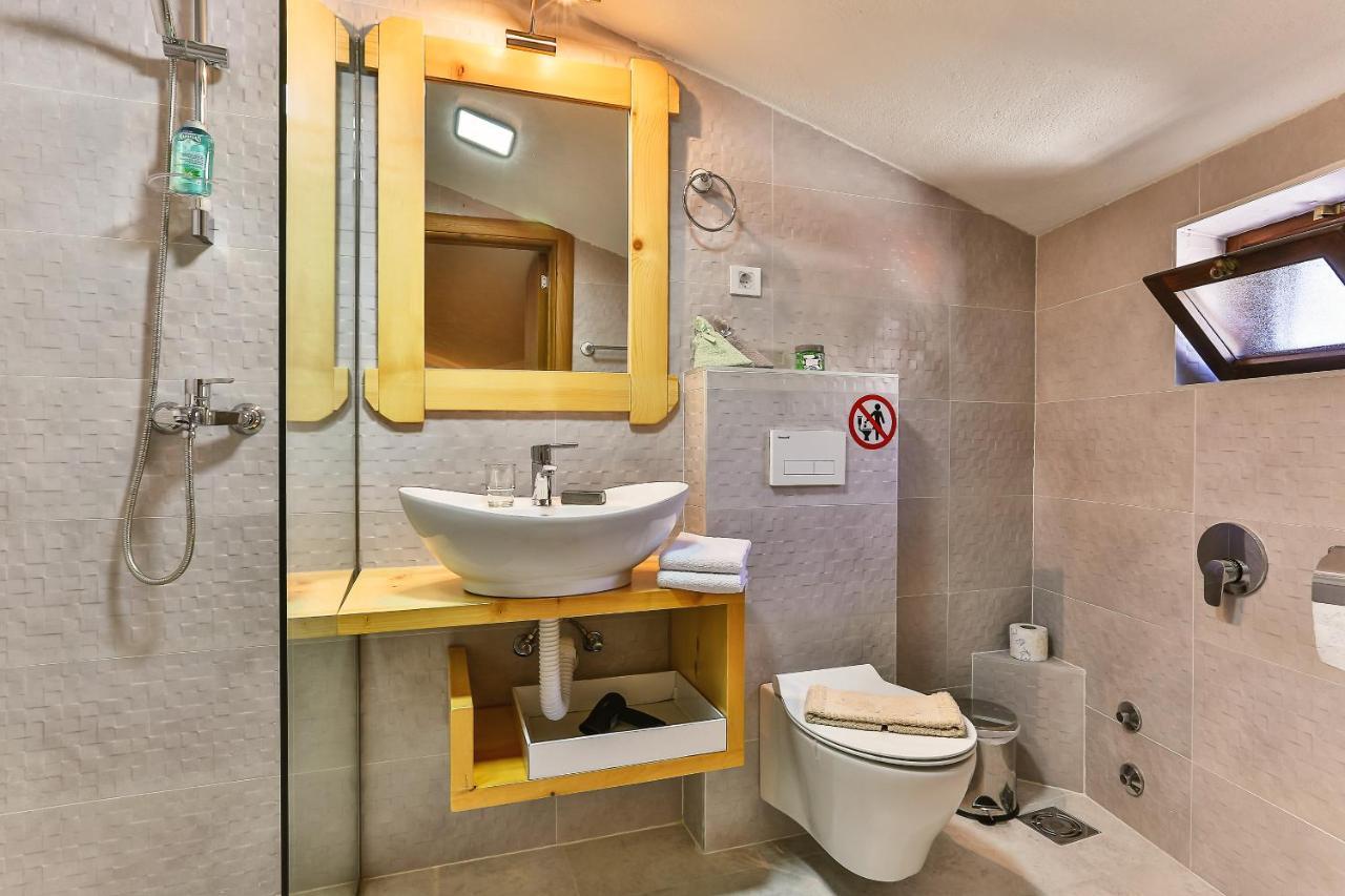 Iguana House Daire Stari Bar Dış mekan fotoğraf